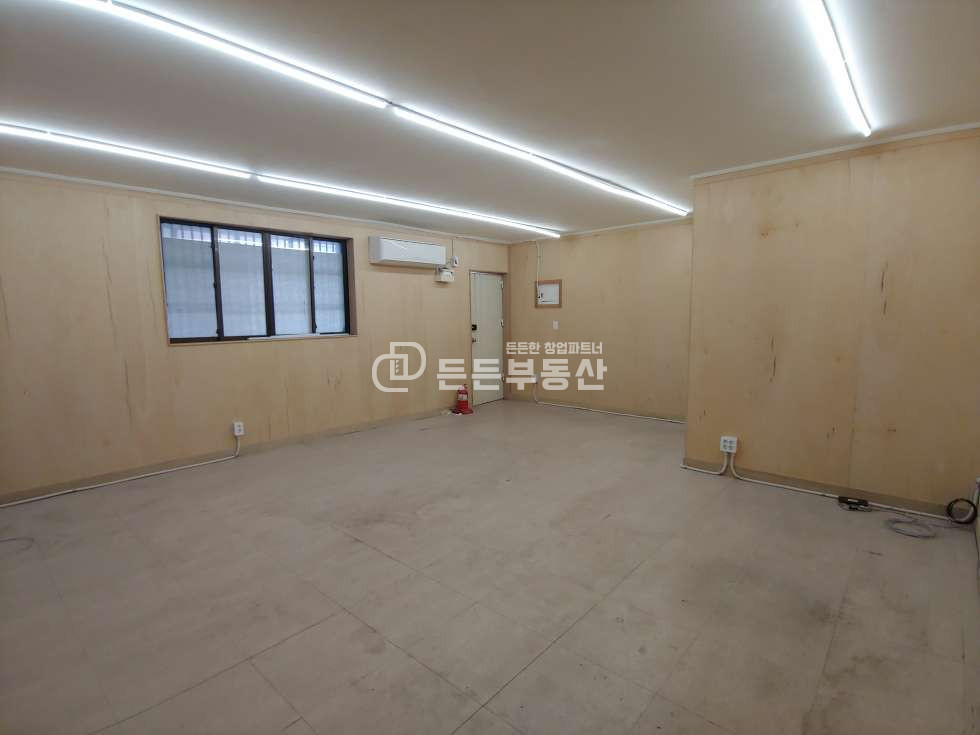 부산 부산진구 전포동 부전역 인근 공방 작업실 사무실 등 추천 공실 상가 월세 매물번호 10348 사진 2