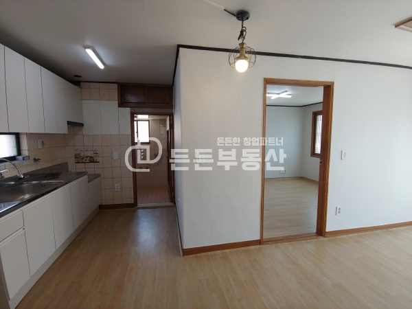 부산 부산진구 전포동 전포놀이터 시장 주택구조 공방 작업실 추천 월세 매물번호 11155 사진 2