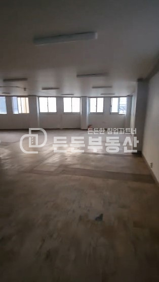 부산 동래구 수안동 월세 월세 매물번호 11387 사진 2