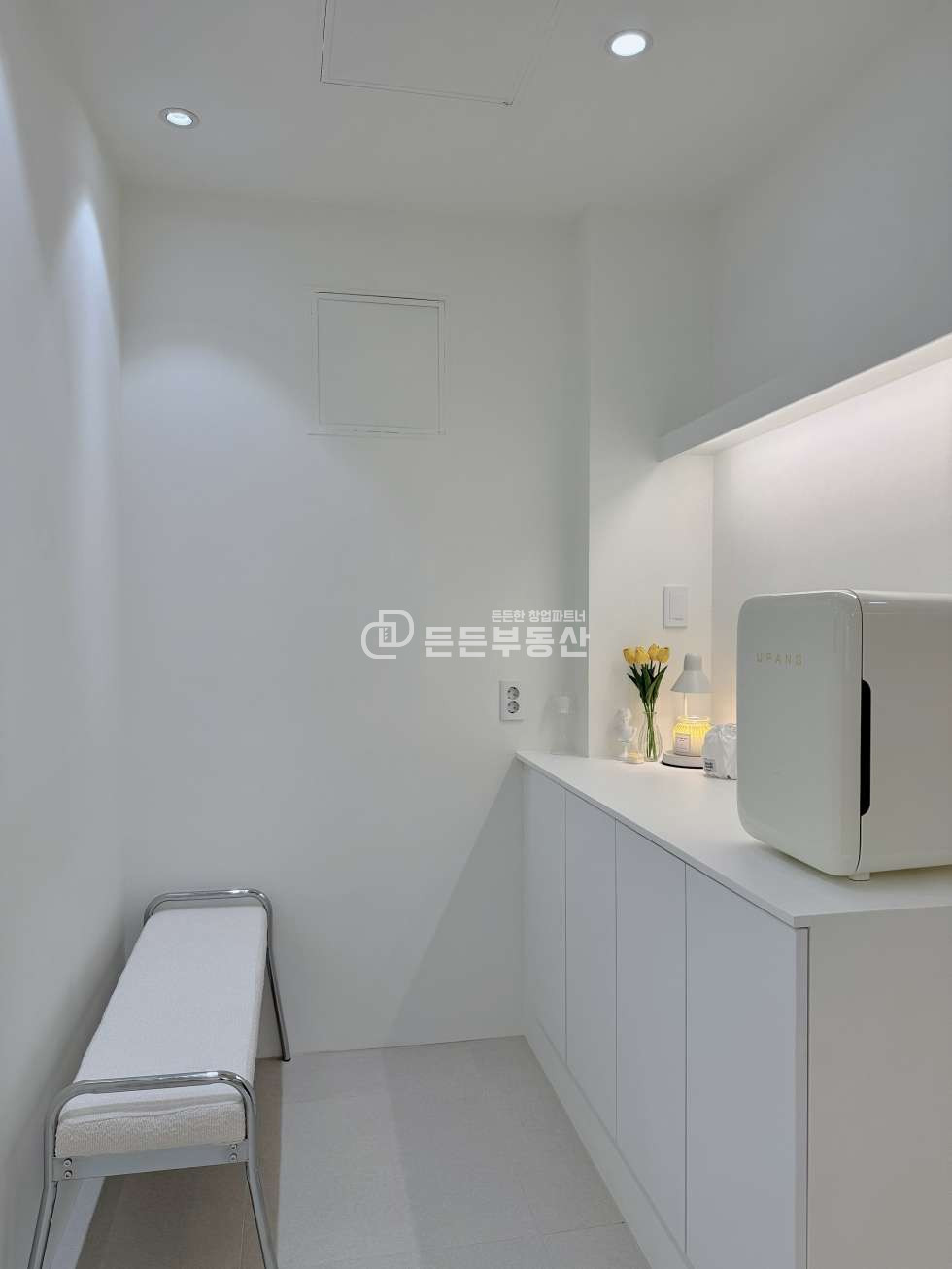 부산 부산진구 부전동 서면 써밋더뉴 인근 화이트인테리어 뷰티샵 월세 매물번호 10011 사진 2