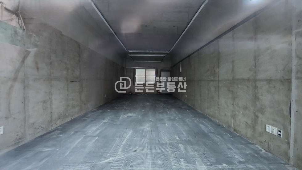 부산 동래구 안락동 상가 앞 주차 가능 월세 매물번호 11554 사진 2