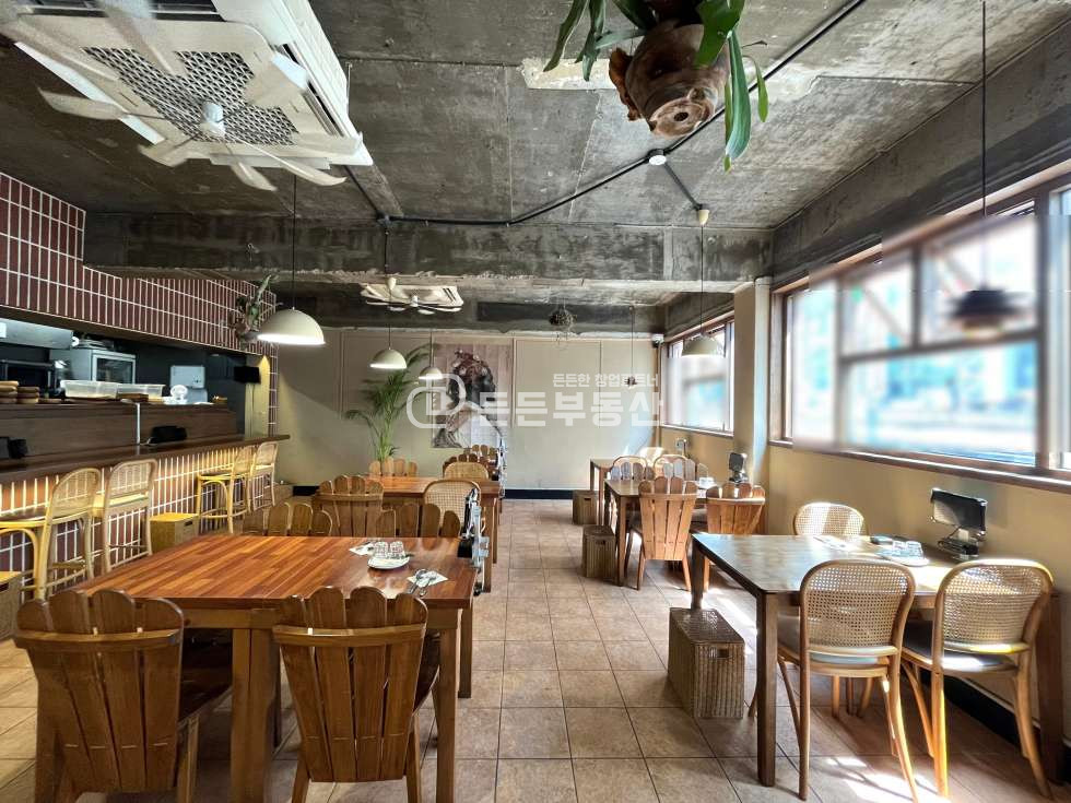 부산 부산진구 전포동 서면카페거리 음식점 임대 급매 빠른 문의 월세 매물번호 10919 사진 3