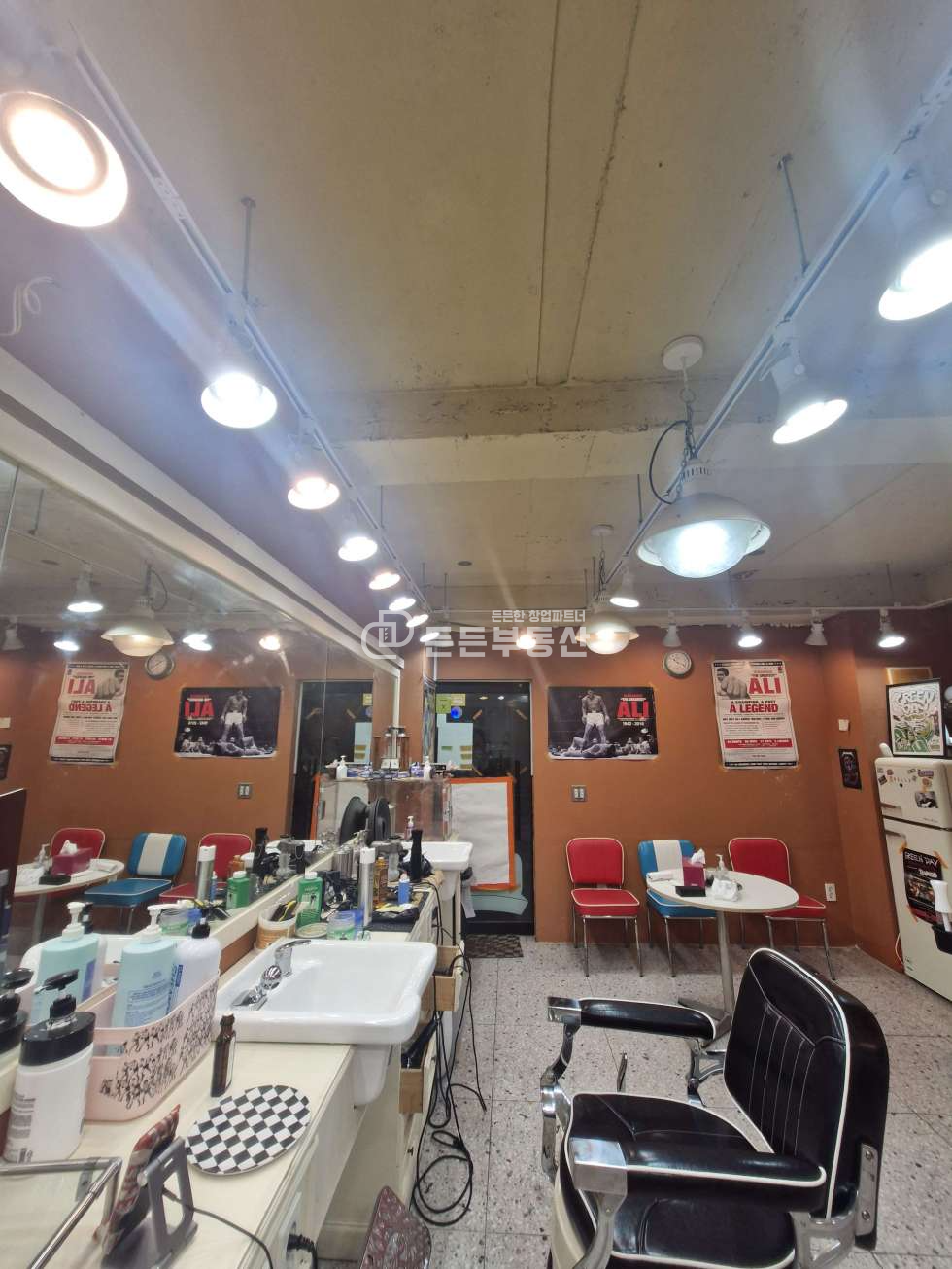 부산 부산진구 부전동 배대포 무권리 매물! 시설 그대로 인수가능! 초급매 월세 매물번호 10559 사진 2